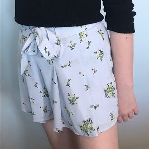 Pretty Sunday Best shorts